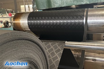 Descubra nuestra lámina de caucho de placa estriada de alta calidad: perfecta...